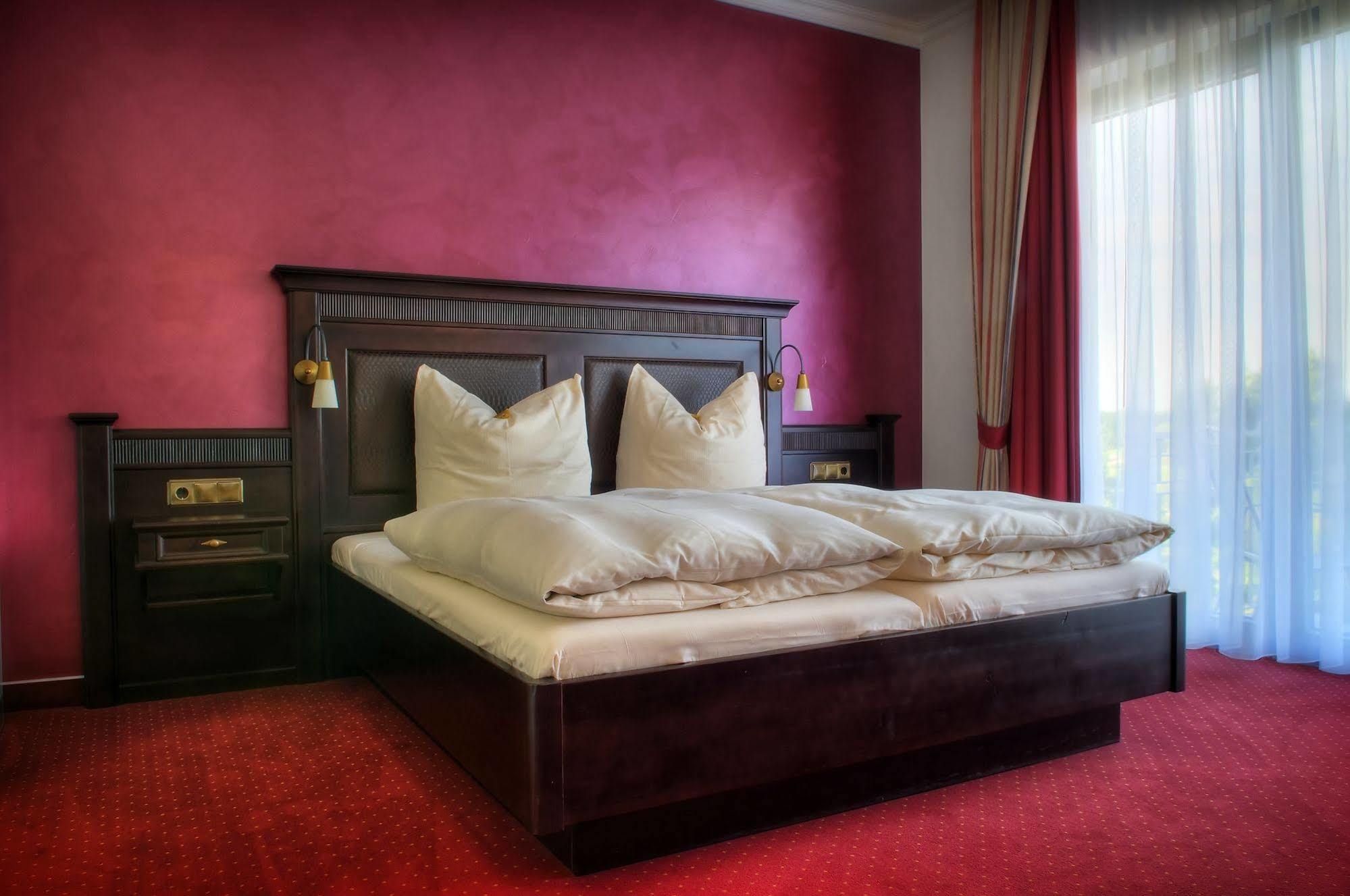 Hotel Till-Moyland Garni 外观 照片